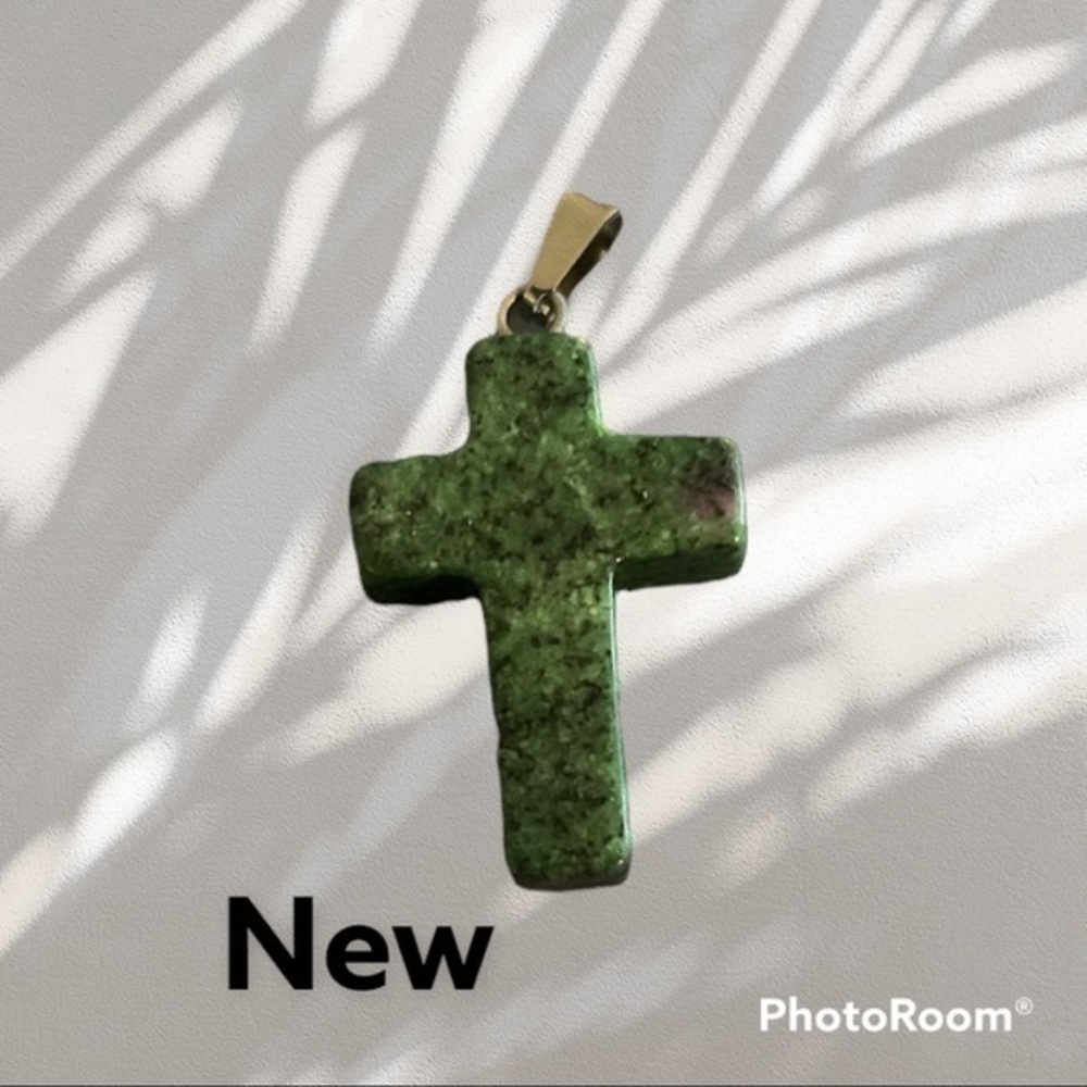 Handmade Natural gemstone cross necklace- green